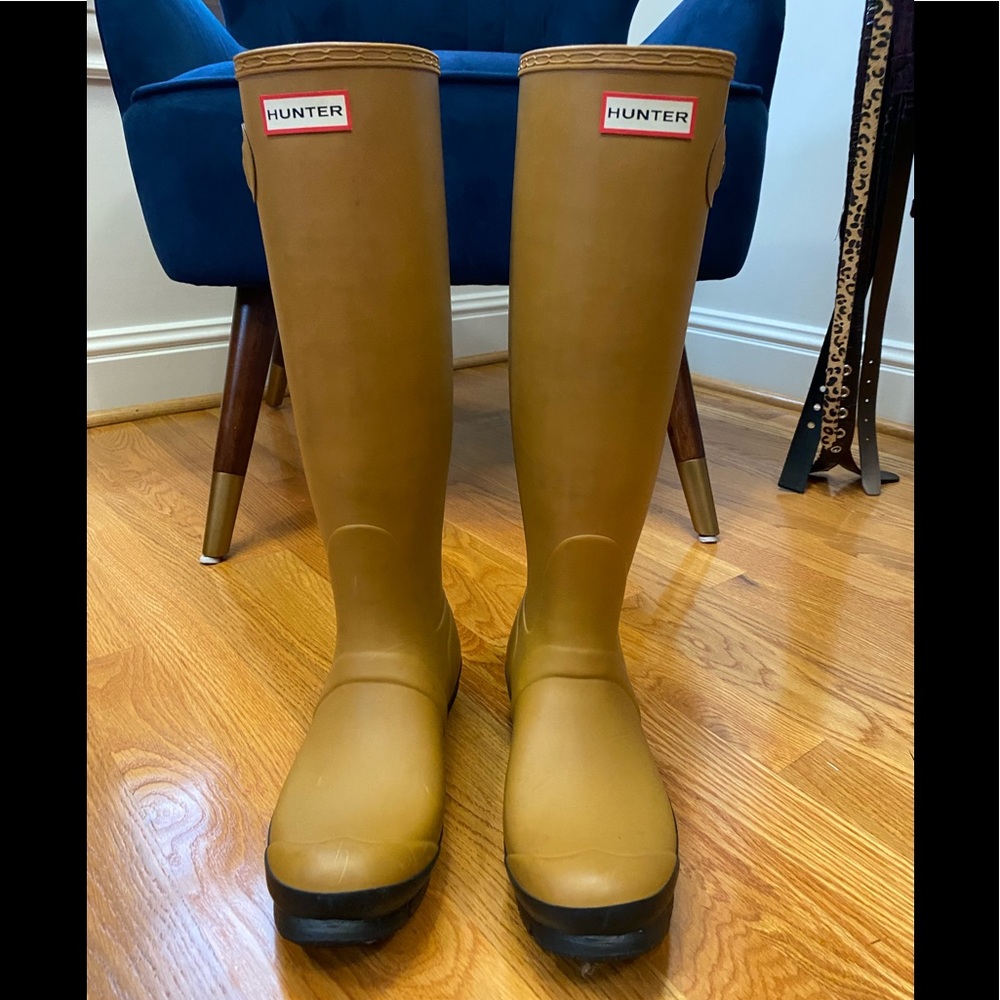 Women's Tall Adjustable Two-Tone Rain Boots